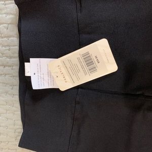 Fabletics High-Waisted Legging